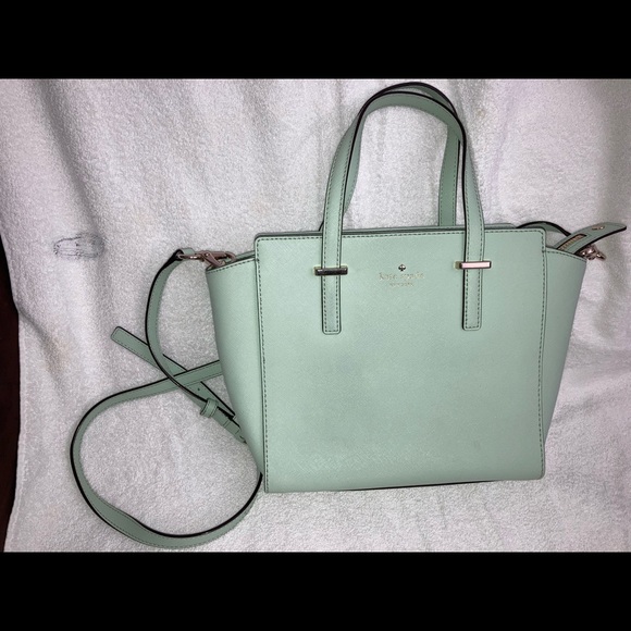 Kate Spade Purse SOLD - Picture 2 of 8